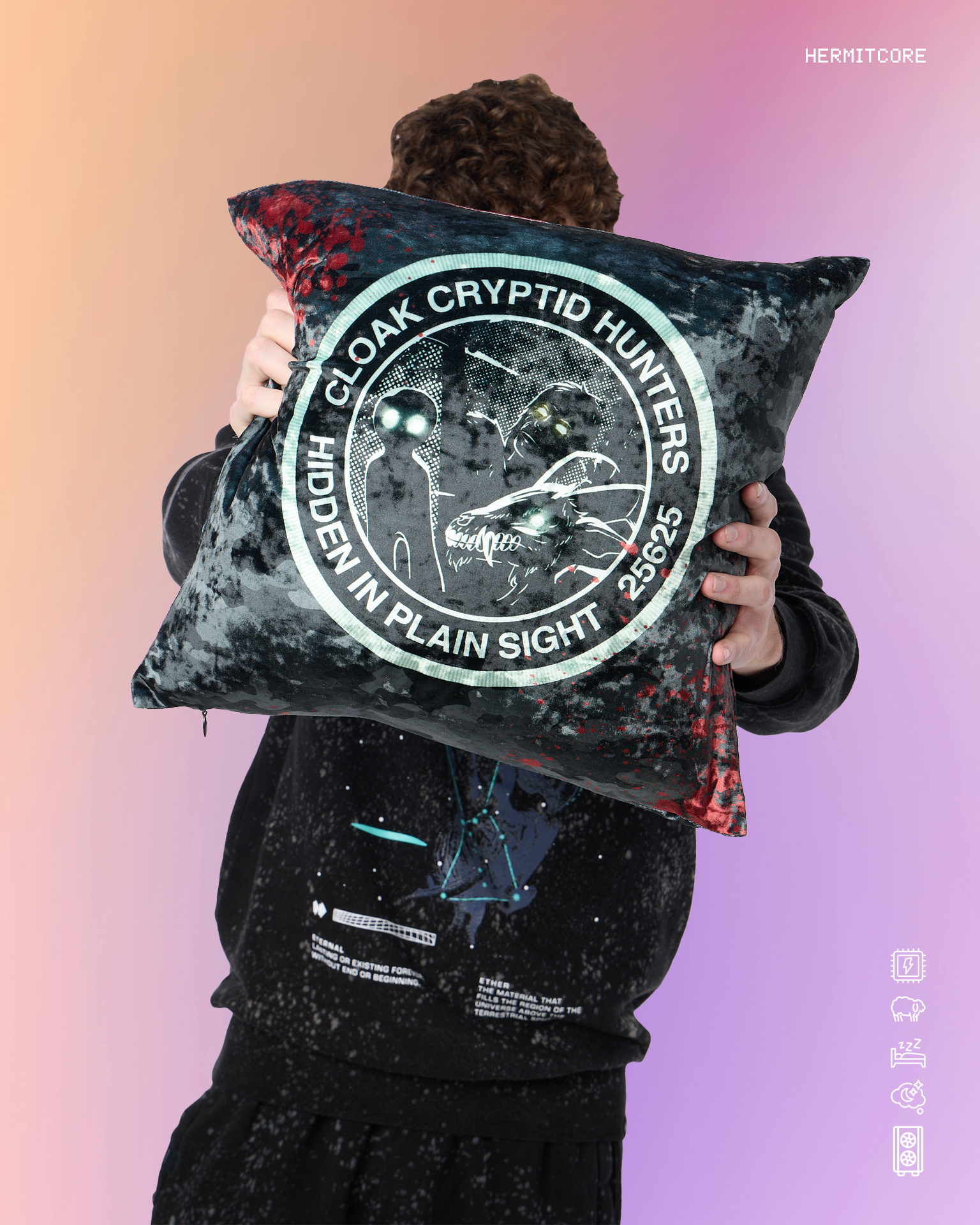 HC© CRYPTID HUNTERS THROW PILLOW